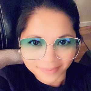 Meet your Posher, Beverlyn